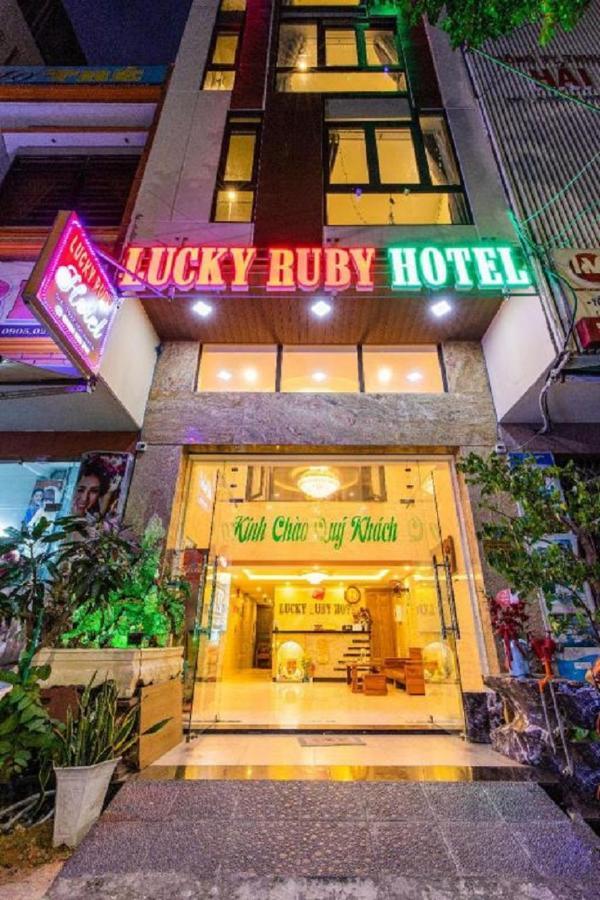 Lucky Ruby Hotel Đà Nẵng Extérieur photo